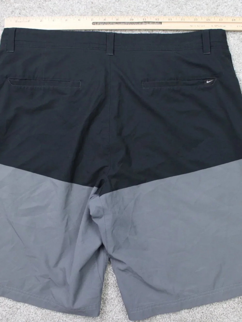 Nike Golf Shorts Men 34 Black/Gray Standard Fit Dri-Fit Modern Print Performance